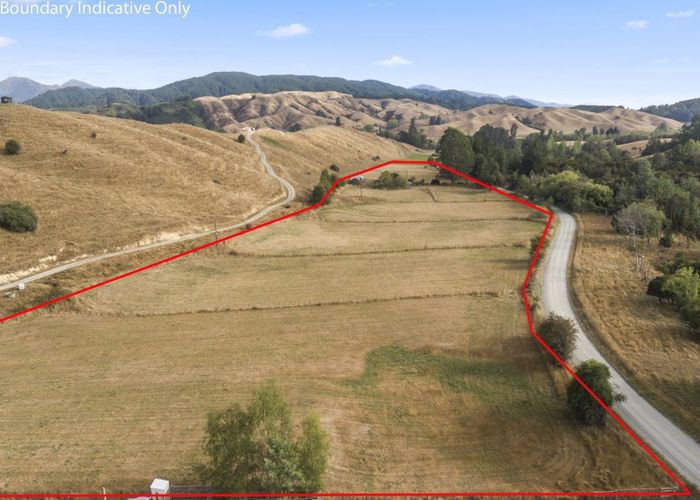  at 102 Sunday Creek Road, Thorpe