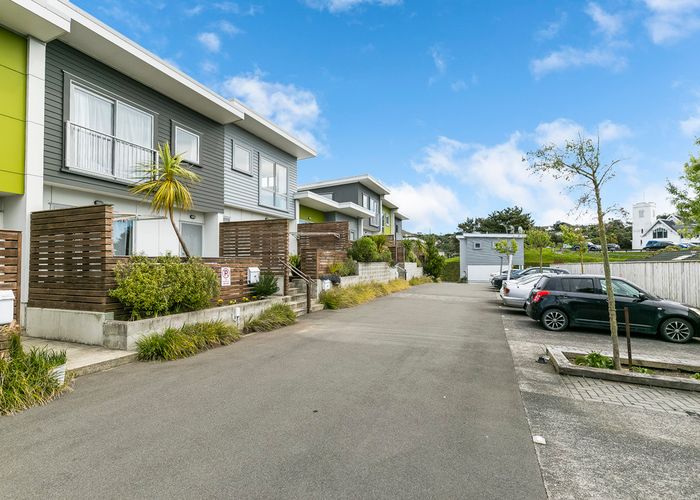  at 8/8 Middleton Road, Johnsonville, Wellington