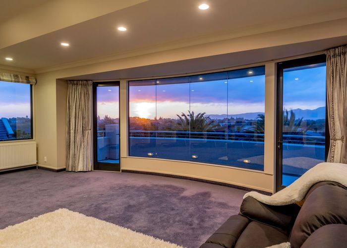  at 47 Quadrant Heights, Paraparaumu