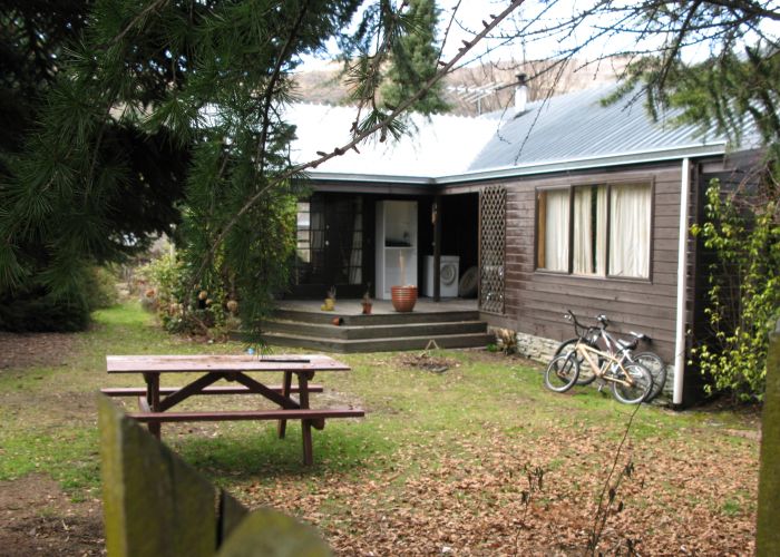  at 7 Reid Crescent, Arrowtown, Arrowtown