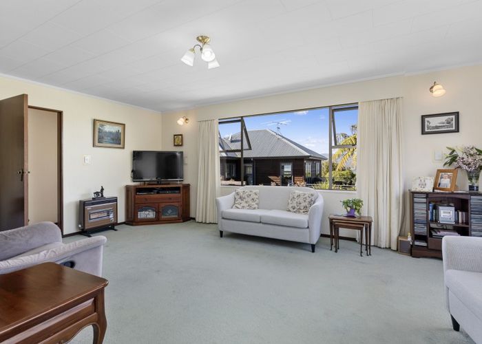  at 13A Westpoint Avenue, Harbour View, Lower Hutt