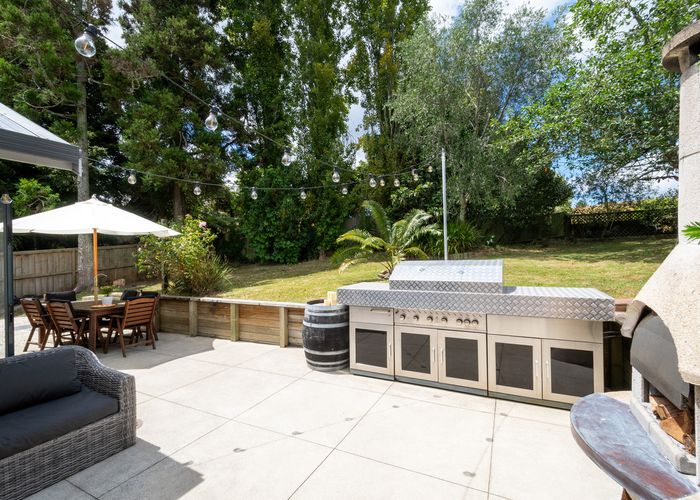  at 12 Opanuku Road, Henderson Valley, Auckland