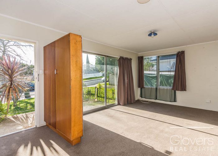  at 15 Choice Avenue, Henderson, Auckland