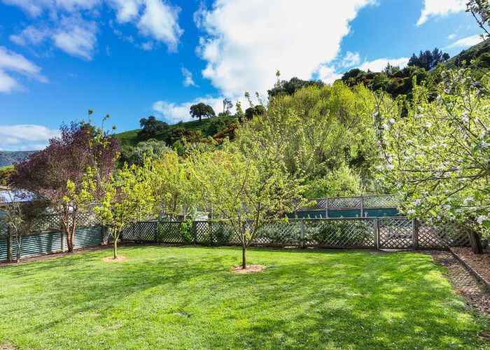  at 69 Greenacres Street, Macandrew Bay, Dunedin