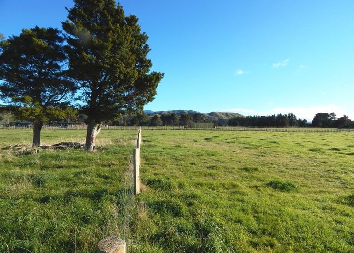  at 400 Wiltons Road, West Taratahi