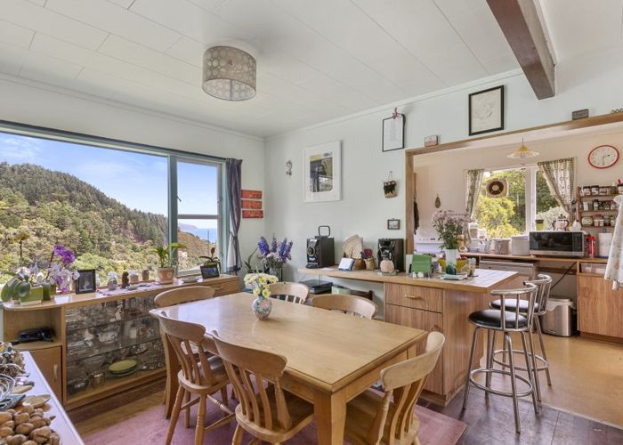  at 44 Waitohu Road, York Bay, Lower Hutt