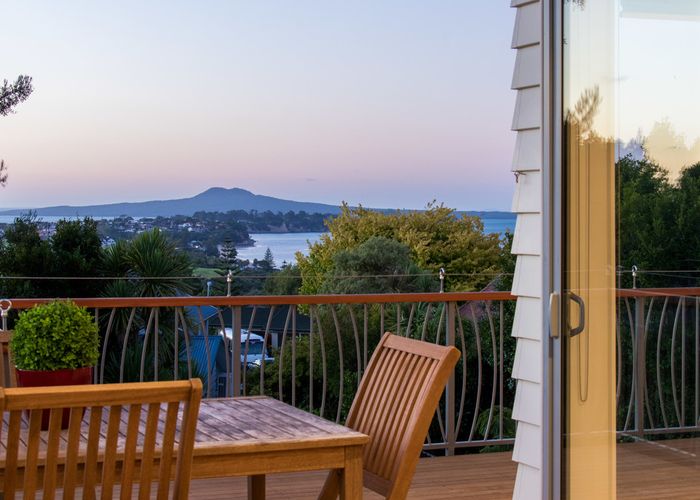  at 118A Bleakhouse Road, Mellons Bay, Auckland