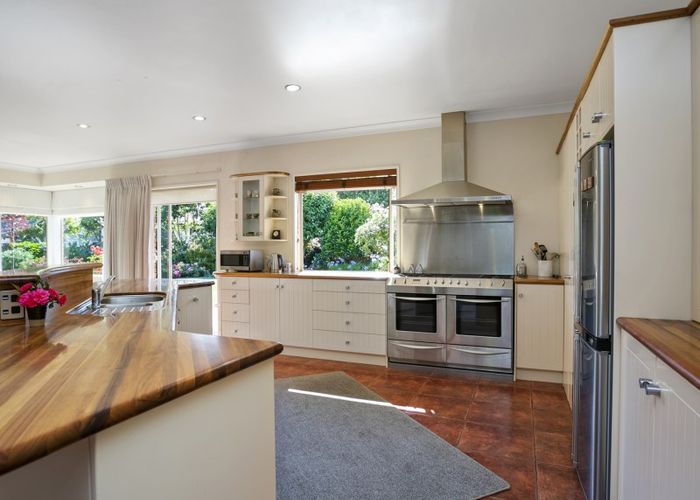  at 61 Cowley Drive, Leamington, Cambridge