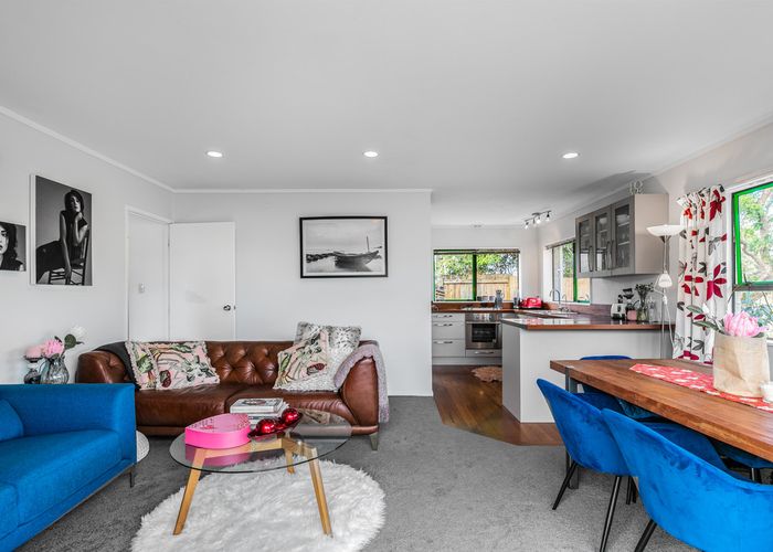  at 2/519 Pakuranga Road, Howick, Auckland