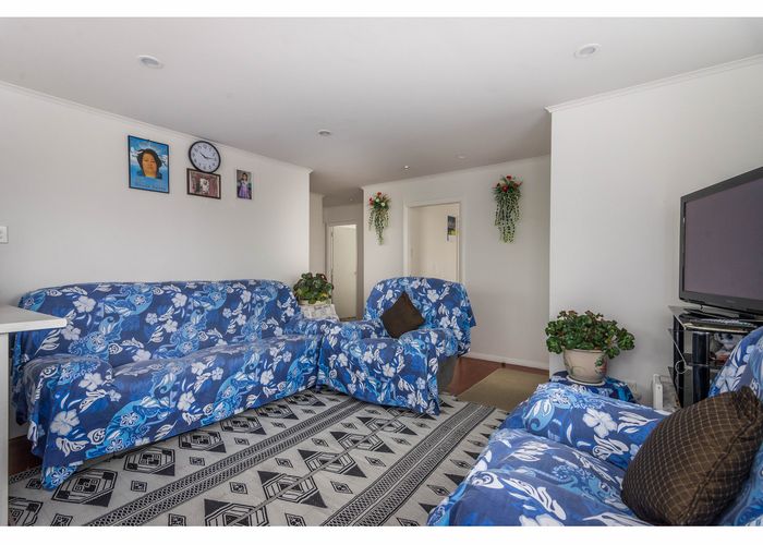  at 10 Copley Street, New Lynn, Auckland