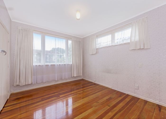  at 1/13 Arahia Street, Northcote, Auckland