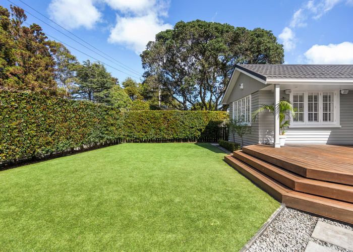  at 10 Michaels Avenue, Ellerslie, Auckland