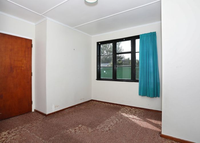  at 17 Lyon Street, Marton