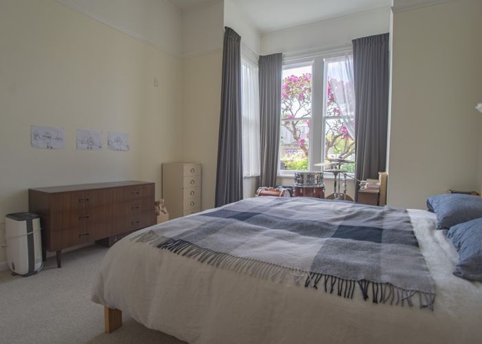  at 56 Stanley Street, Berhampore, Wellington
