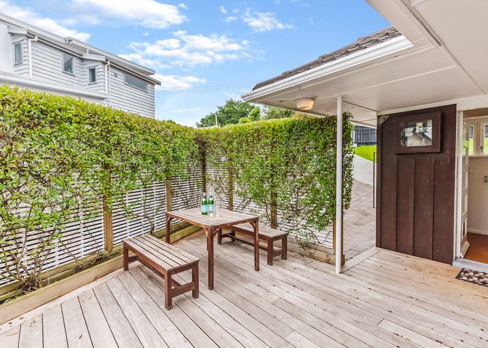  at 70 Temple Street, Meadowbank, Auckland