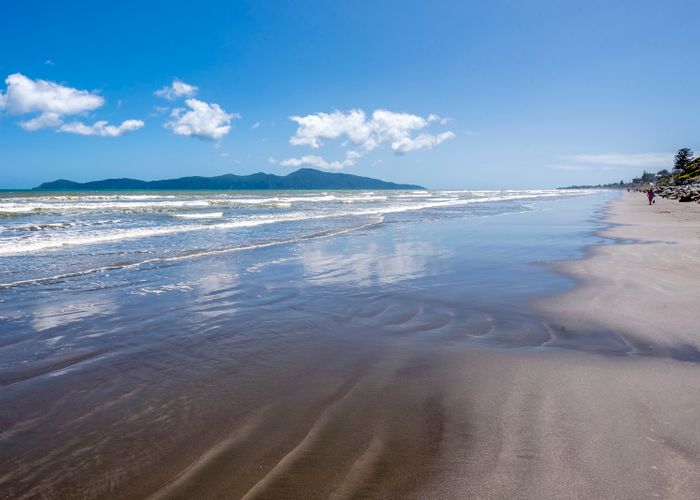  at 96 The Esplanade, Raumati South, Paraparaumu