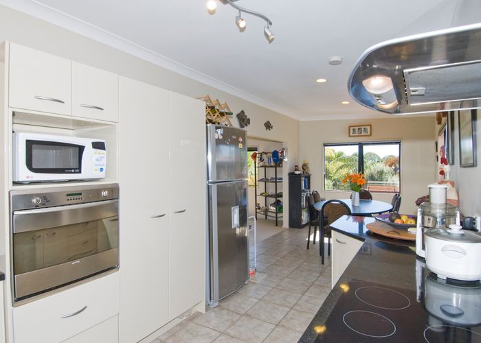 at 1/35 Hawera Road, Kohimarama, Auckland