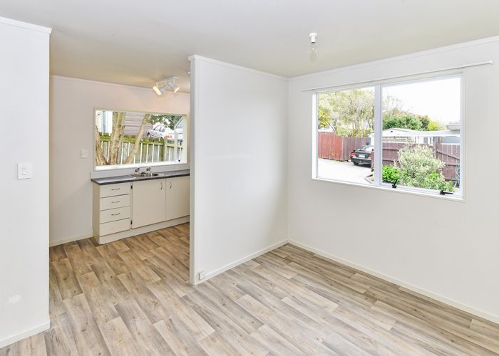  at 1/25 Silver Creek Road, Weymouth, Auckland