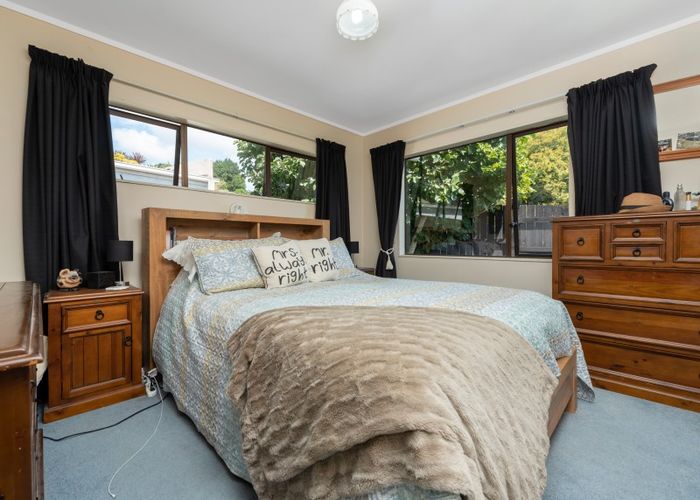  at 6A Cumberland Crescent, Welcome Bay, Tauranga