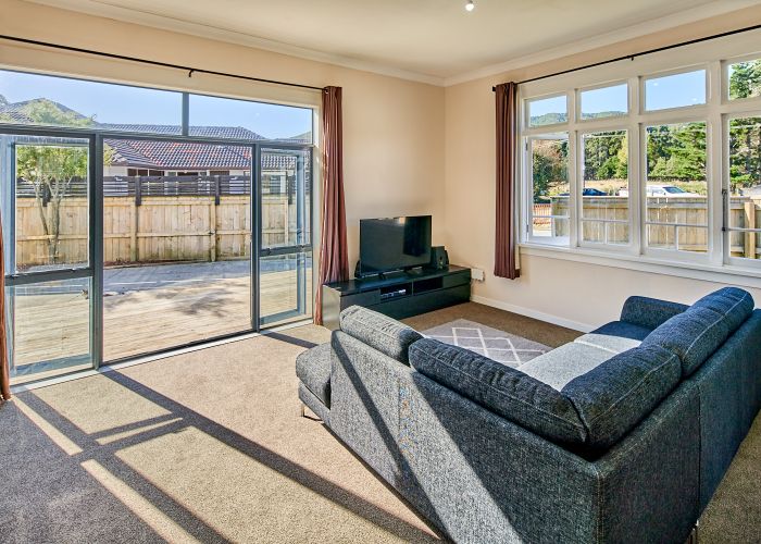  at 2/125 Upper Fitzherbert Road, Wainuiomata, Lower Hutt