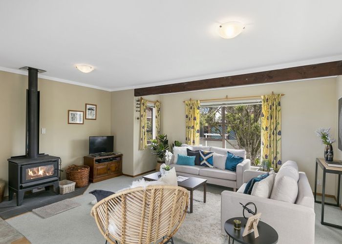  at 9 Tedder Way, Karori, Wellington