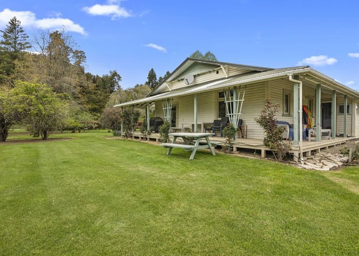  at 456 Tadmor-Glenhope Road, Tadmor, Wakefield