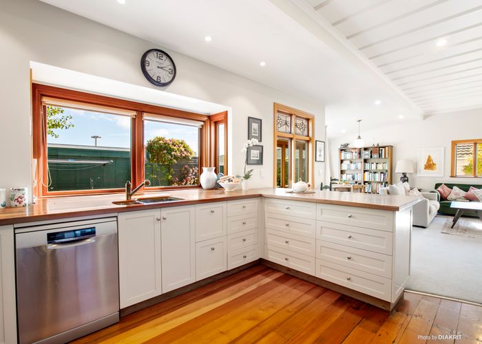  at 58 Messines Road, Karori, Wellington