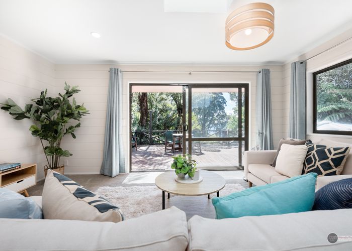  at 94 Avro Road, Blue Mountains, Upper Hutt