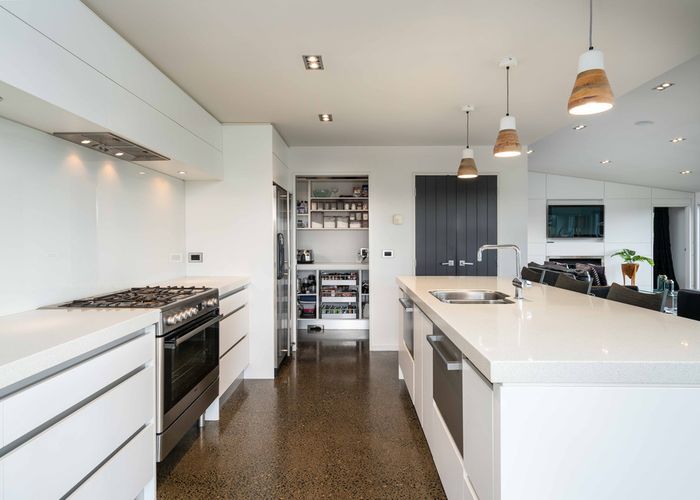  at 11 Fairmile Drive, Kinmont Park, Mosgiel