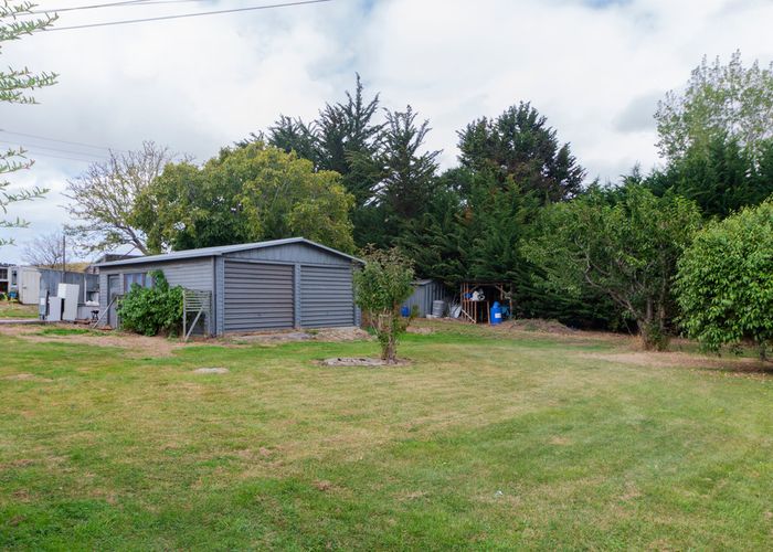  at 27 Main Road, Maheno
