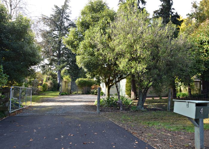  at 4 Victoria Street, Coalgate