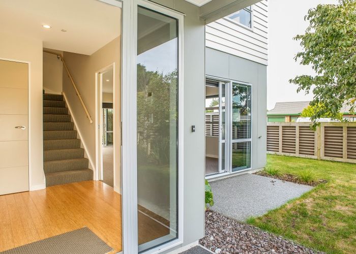  at 76 Ocean Road, Paraparaumu Beach, Paraparaumu