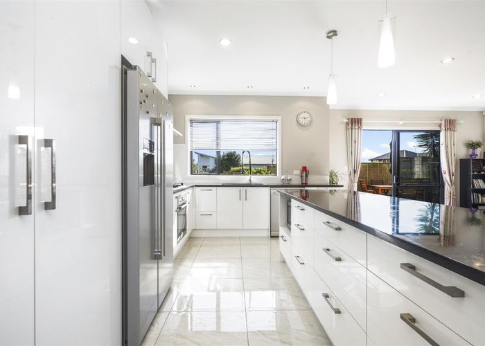  at 1 Moonlight Drive, Rototuna North, Hamilton