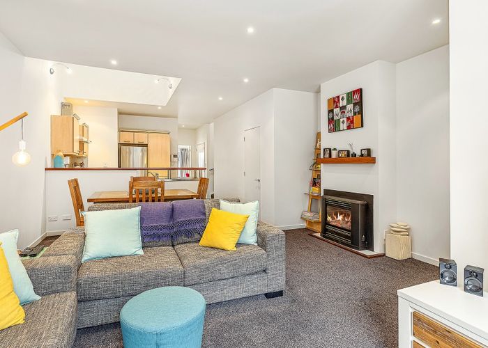  at 9/77 Tory Street, Te Aro, Wellington
