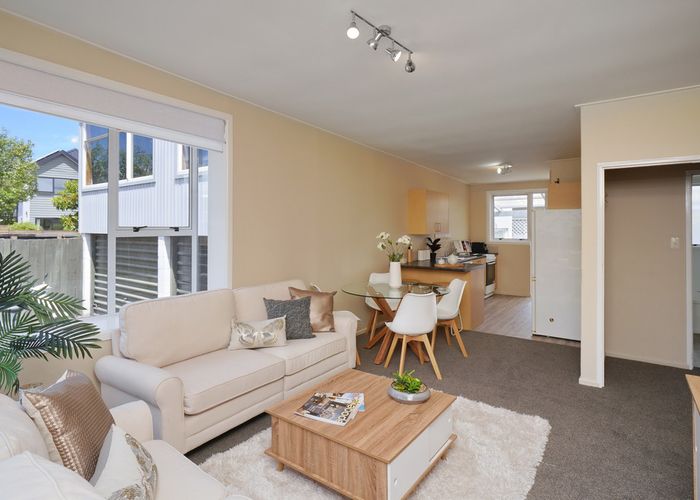  at 2/57 Dover Street, St Albans, Christchurch