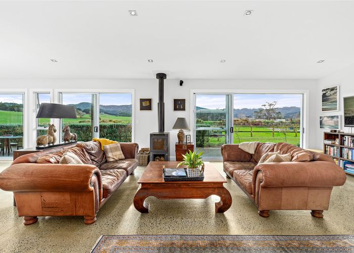  at 942A Leigh Road, Warkworth