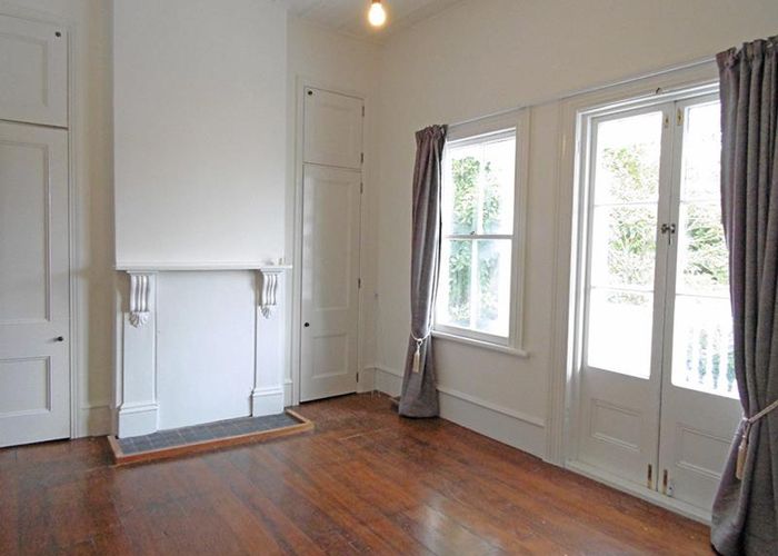  at 42 Edenvale Crescent, Mount Eden, Auckland