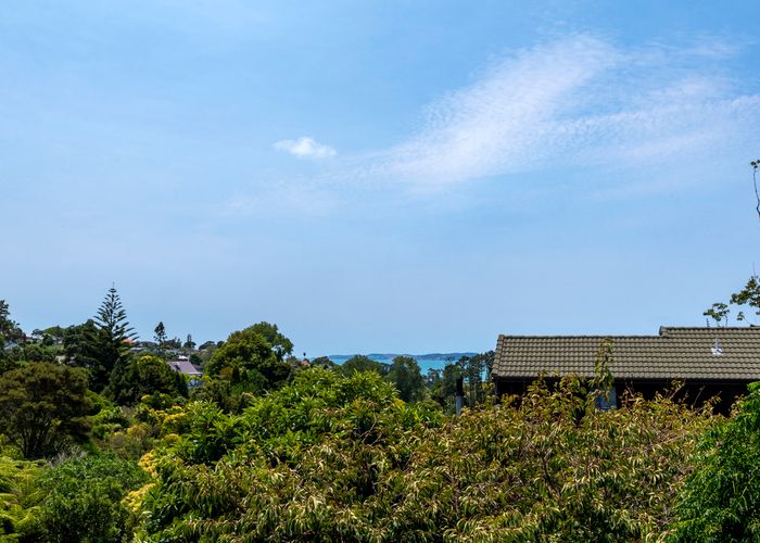  at 12A Castleton Drive, Howick, Auckland