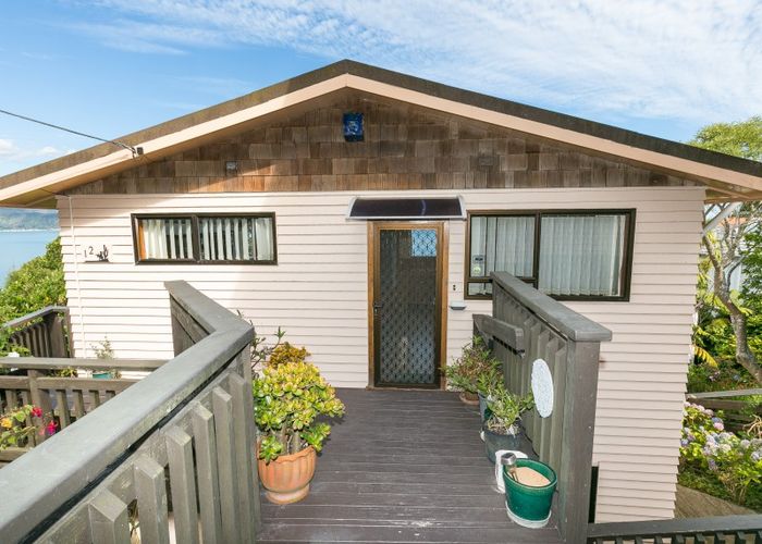  at 12 Napier Street, Karaka Bays, Wellington