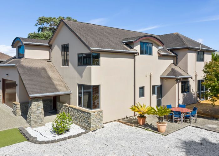 at 28 The Parade, Bucklands Beach, Auckland