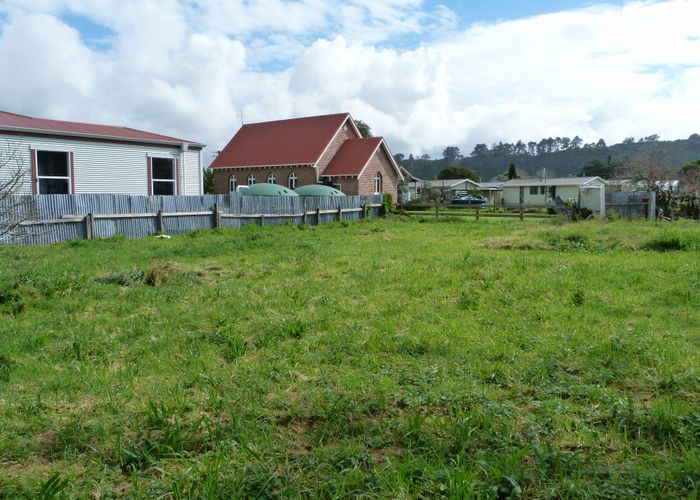  at 5 Monkhouse Street, Tolaga Bay