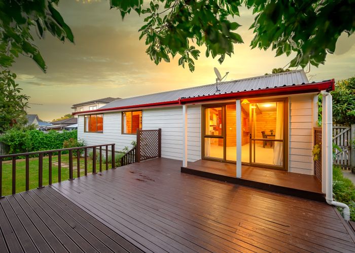 at 28A FIESTA DR, Half Moon Bay, Auckland