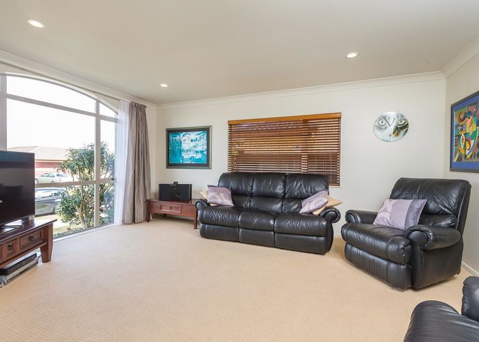  at 11 Plantation Avenue, Flat Bush, Auckland