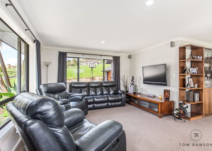  at 490 Redoubt Road, Flat Bush, Auckland