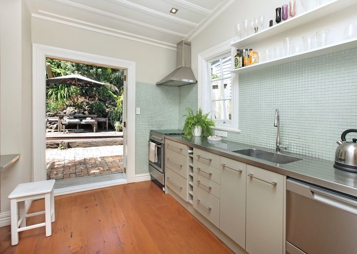 at 25 Bright Street, Eden Terrace, Auckland