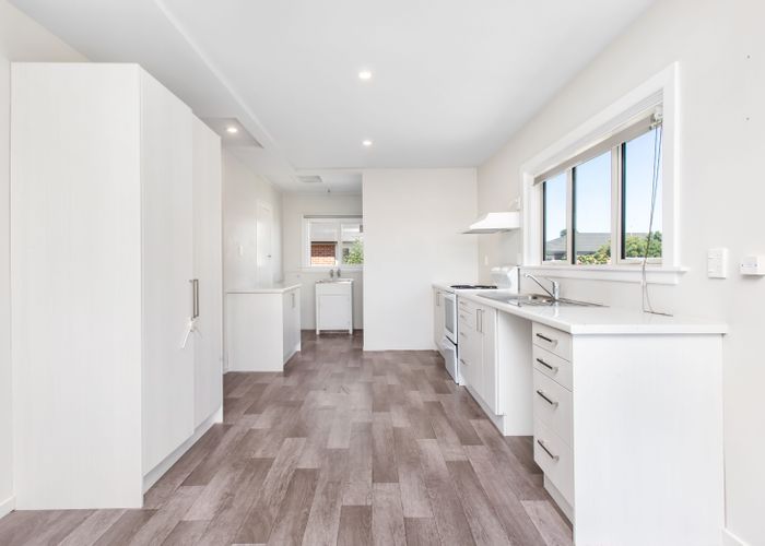  at 122 Springs Road, Hornby, Christchurch