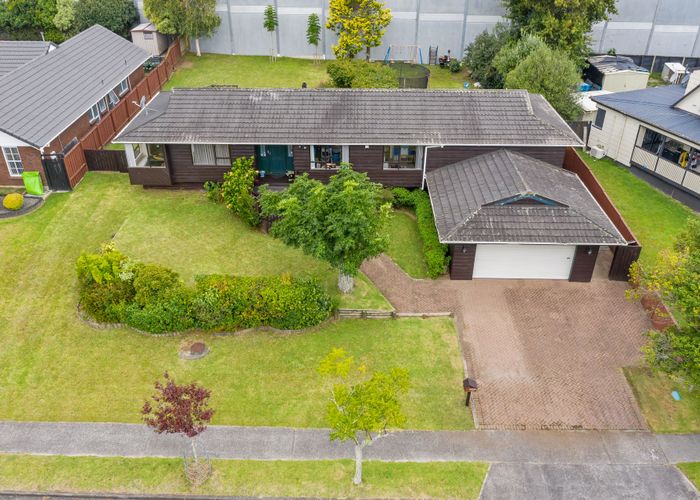  at 27 Brylee Drive, Conifer Grove, Takanini