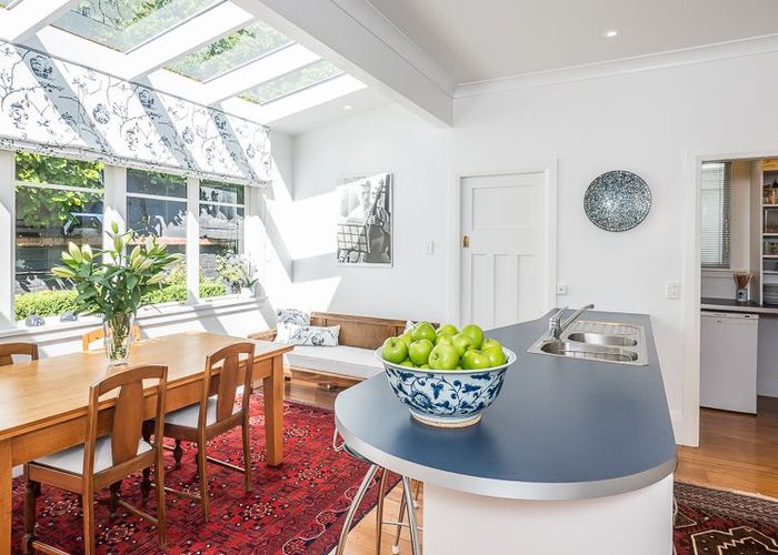  at 15 Rimu Road, Kelburn, Wellington