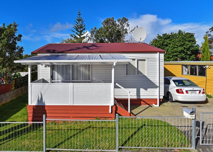 For sale 57 Tongaporutu Road, Ohura, Ruapehu, Manawatu / Whanganui