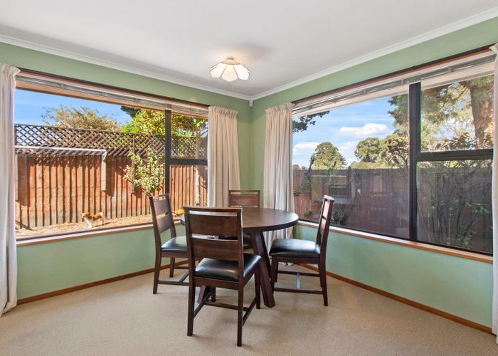  at 2/82 Waratah Street, Avondale, Christchurch